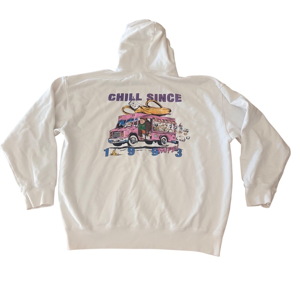 Brandy Melville Chill Since 1993 Taipei Oversized Hoodie White Graphic MDA110
